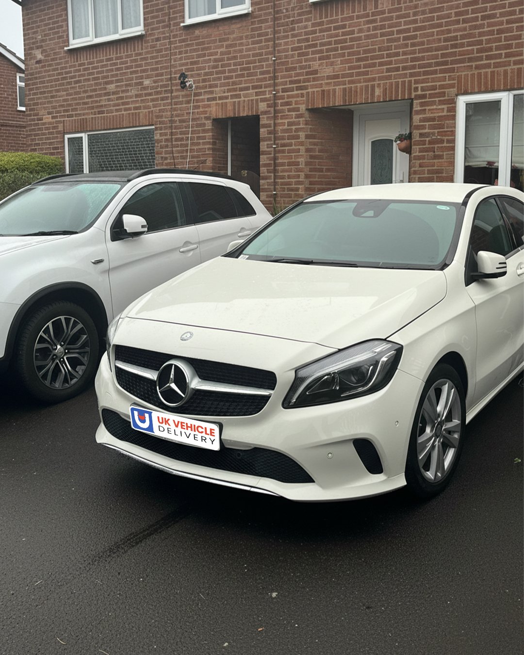 Home 10 Manchester-to-redditch-customer-handover